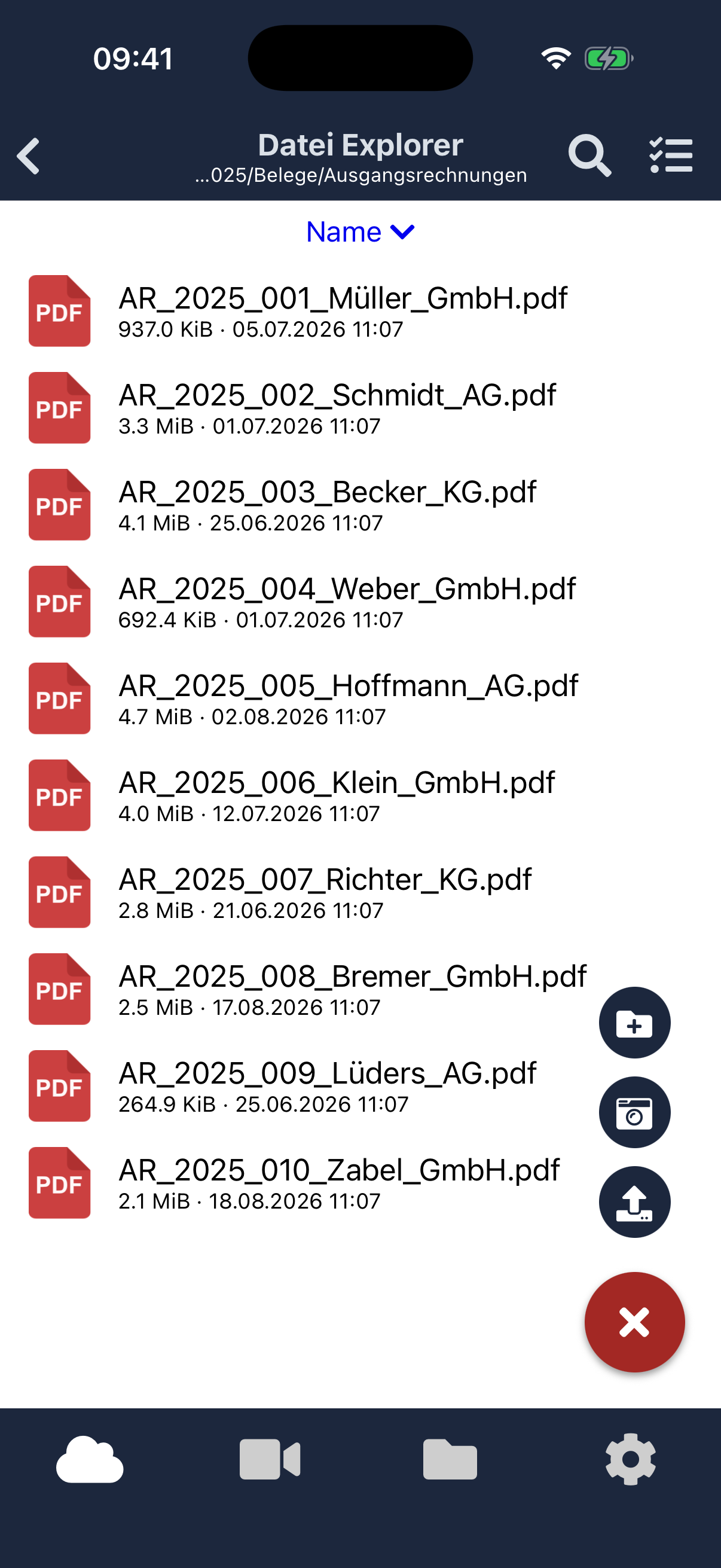 Geöffnetes Plus-Menü mit den Optionen Ordner hinzufügen, Foto aufnehmen und Dateien hochladen
